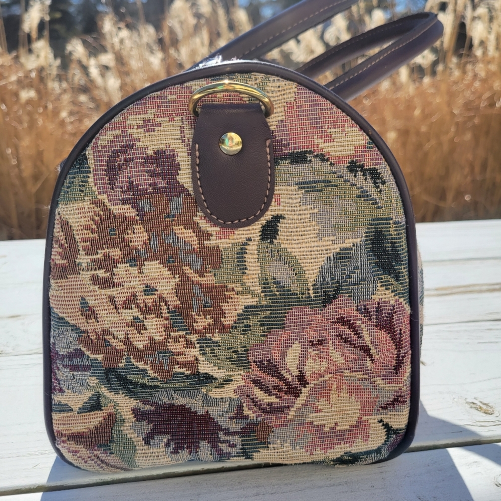 Vintage Jaguar Floral Tapestry Travel Duffle Weekender Bag Nice! See NOTES! - Picture 7 of 9